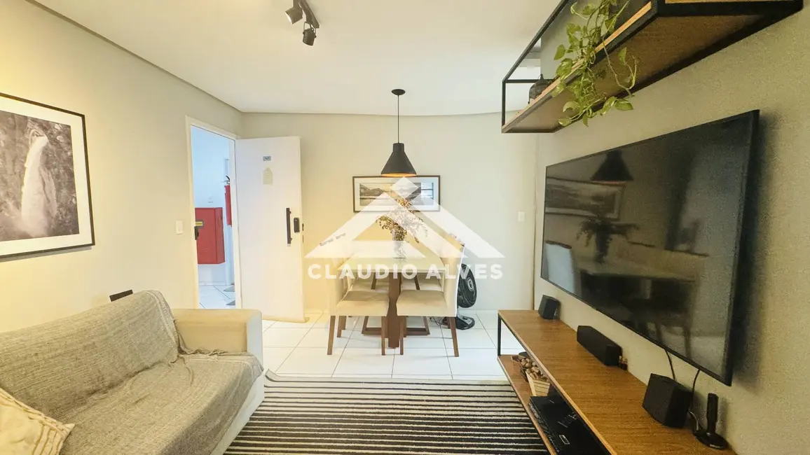 Foto 2 de Apartamento com 2 quartos à venda, 50m2 em Feira De Santana - BA