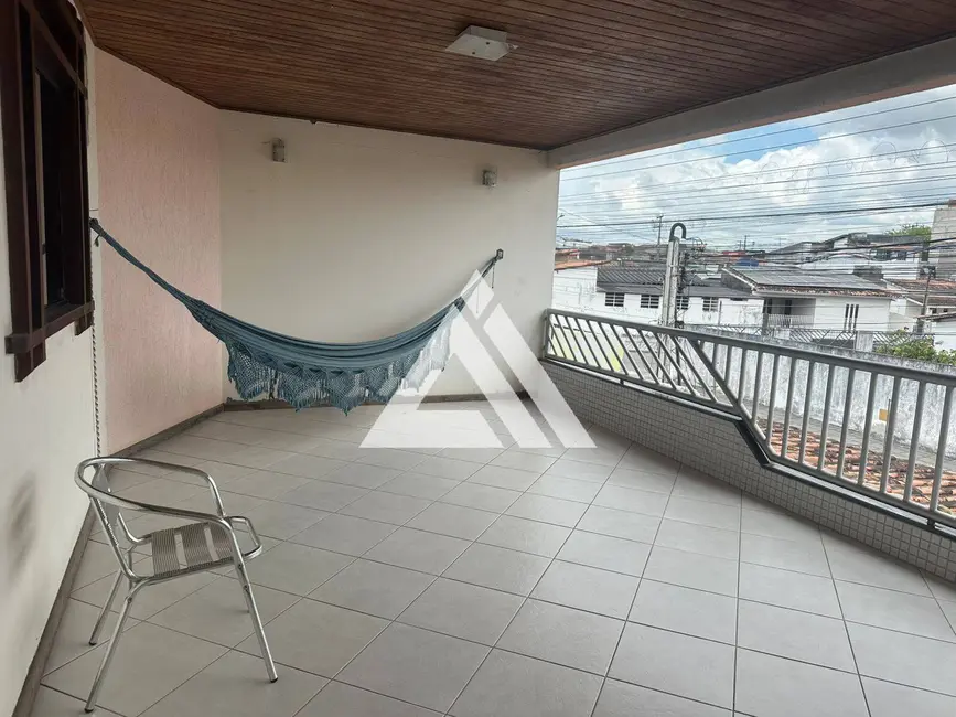 Foto 5 de Casa com 5 quartos à venda, 170m2 em Feira De Santana - BA