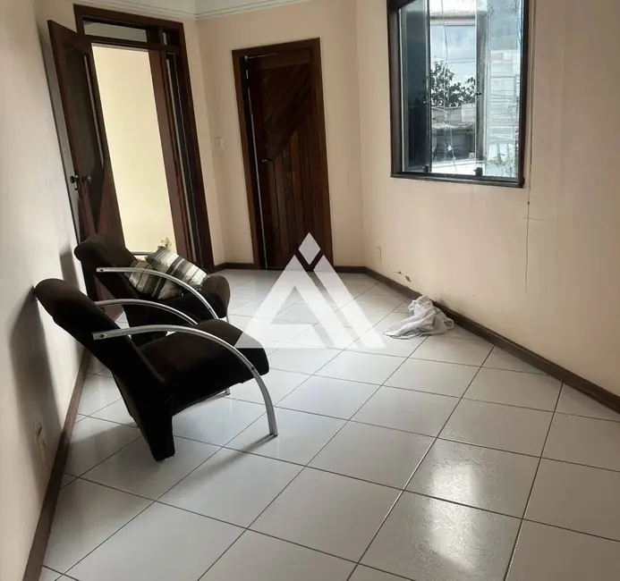 Foto 7 de Casa com 5 quartos à venda, 170m2 em Feira De Santana - BA