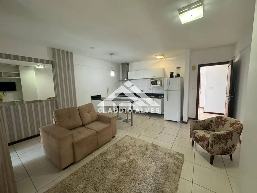 Foto 3 de Apartamento com 1 quarto à venda, 40m2 em Feira De Santana - BA