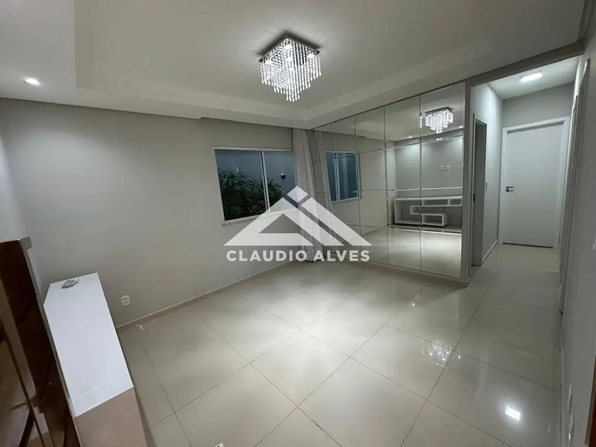 Casa de Condomínio com 3 quartos à venda, 135m2 em Feira De Santana - BA - imagem 3 Foto 3 de Casa de Condomínio com 3 quartos à venda, 135m2 em Feira De Santana - BA