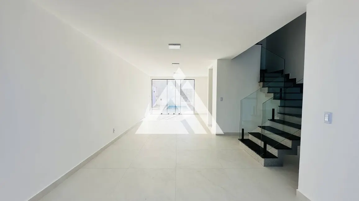 Foto 6 de Casa com 3 quartos à venda, 176m2 em Feira De Santana - BA