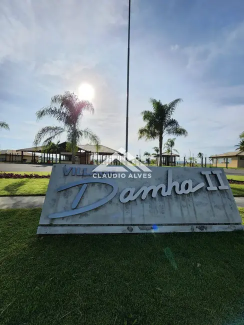 Foto 2 de Terreno / Lote à venda, 311m2 em Feira De Santana - BA