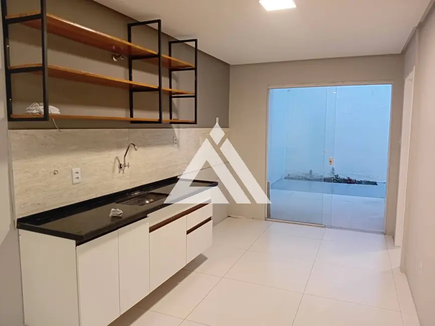 Foto 5 de Casa de Condomínio com 3 quartos à venda, 100m2 em Feira De Santana - BA