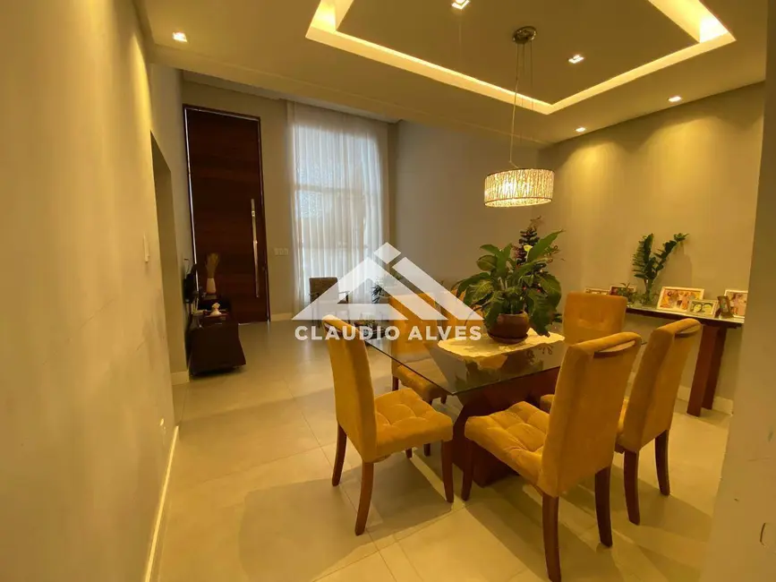 Casa de Condomínio com 2 quartos à venda, 140m2 em Feira De Santana - BA - imagem 8 Foto 8 de Casa de Condomínio com 2 quartos à venda, 140m2 em Feira De Santana - BA
