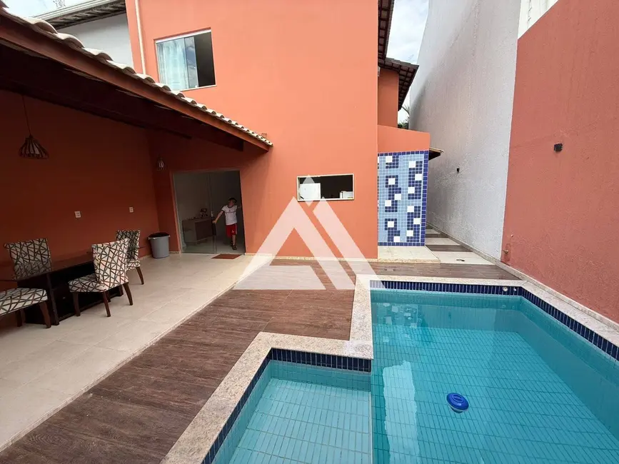 Foto 2 de Casa com 3 quartos para alugar, 190m2 em Feira De Santana - BA
