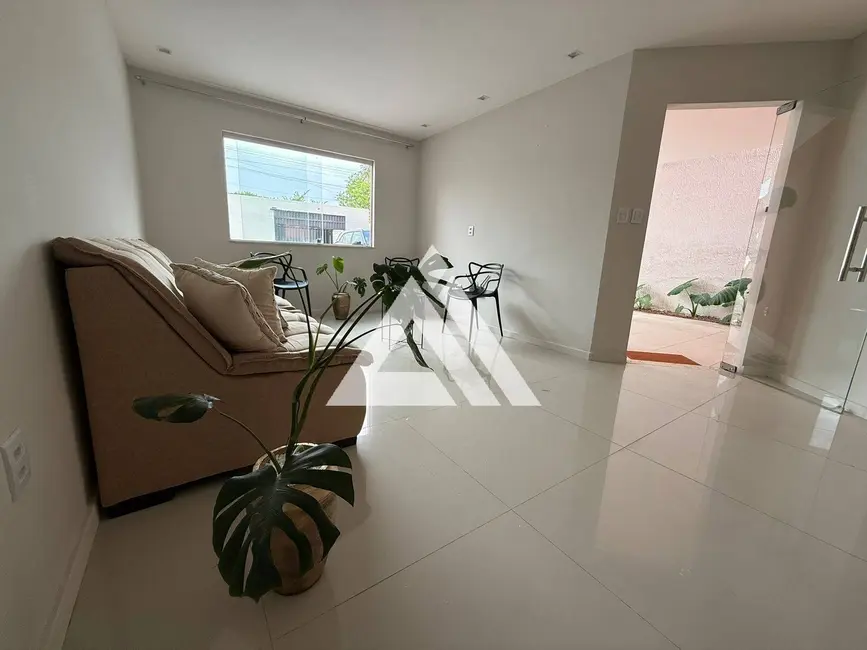 Foto 7 de Casa com 3 quartos para alugar, 190m2 em Feira De Santana - BA