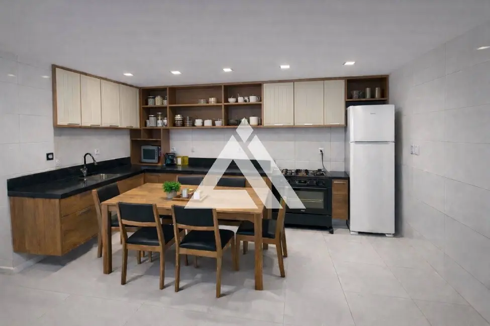 Foto 8 de Casa com 3 quartos para alugar, 190m2 em Feira De Santana - BA