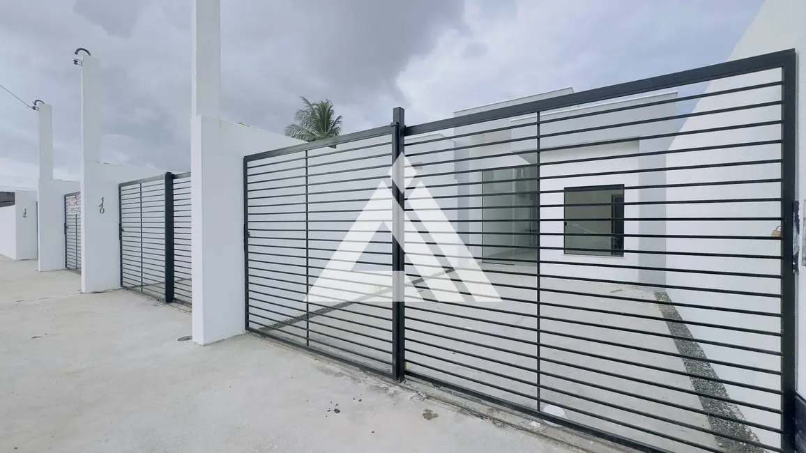 Foto 1 de Casa com 2 quartos à venda, 69m2 em Feira De Santana - BA