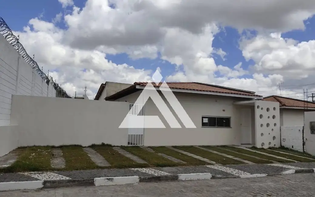 Foto 3 de Casa de Condomínio com 3 quartos à venda, 242m2 em Lagoa Salgada, Feira De Santana - BA