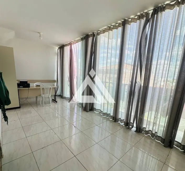 Foto 9 de Casa com 5 quartos à venda, 250m2 em Serrinha - BA