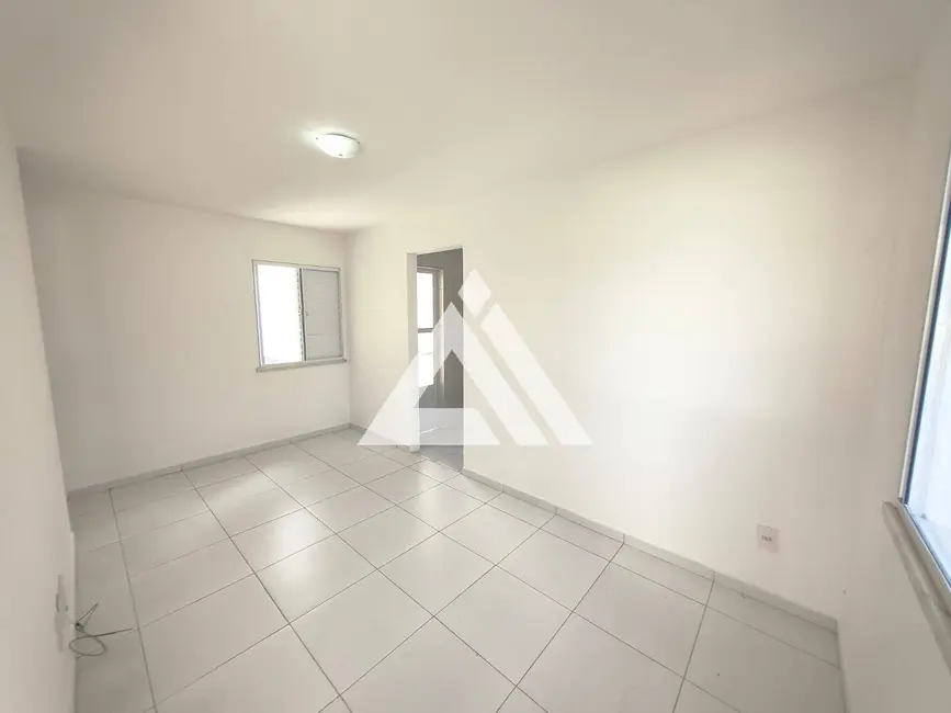 Foto 4 de Casa de Condomínio com 3 quartos para alugar, 80m2 em Feira De Santana - BA
