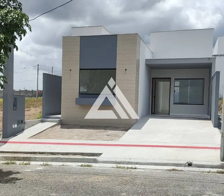 Foto 1 de Casa de Condomínio com 3 quartos à venda, 65m2 em Feira De Santana - BA