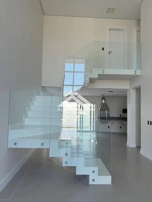 Casa de Condomínio com 4 quartos à venda, 165m2 em Feira De Santana - BA - imagem 3 Foto 3 de Casa de Condomínio com 4 quartos à venda, 165m2 em Feira De Santana - BA