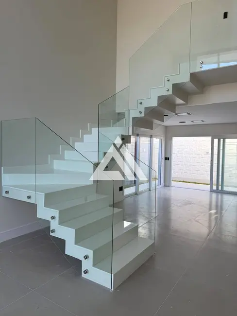 Foto 3 de Casa de Condomínio com 4 quartos à venda, 165m2 em Feira De Santana - BA