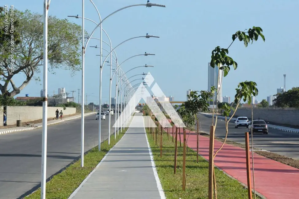 Foto 1 de Terreno / Lote à venda, 2630m2 em Feira De Santana - BA