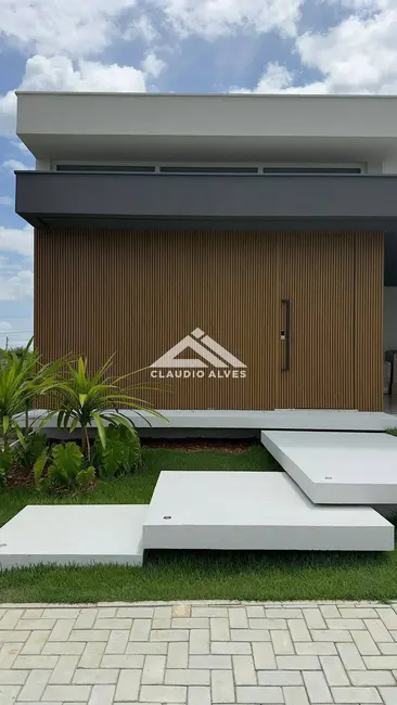 Casa de Condomínio com 3 quartos à venda, 302m2 em Feira De Santana - BA - imagem 2 Foto 2 de Casa de Condomínio com 3 quartos à venda, 302m2 em Feira De Santana - BA