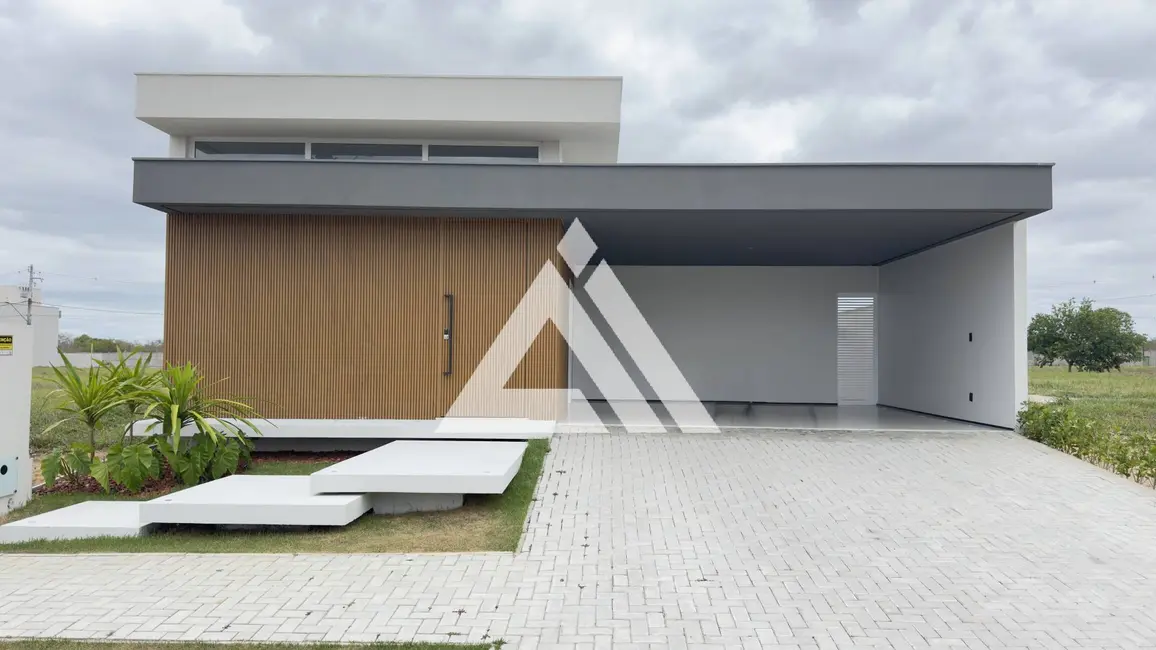 Foto 1 de Casa de Condomínio com 3 quartos à venda, 302m2 em Feira De Santana - BA