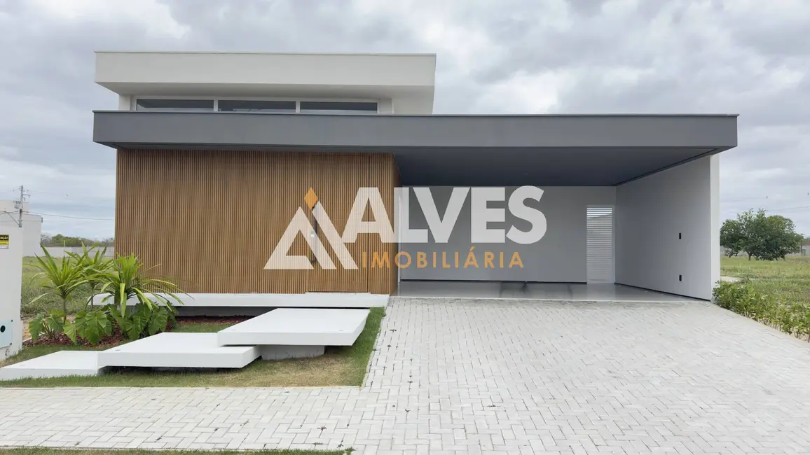 Foto 1 de Casa de Condomínio com 3 quartos à venda, 302m2 em Feira De Santana - BA