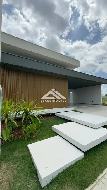 Casa de Condomínio com 3 quartos à venda, 302m2 em Feira De Santana - BA - imagem 3 Foto 3 de Casa de Condomínio com 3 quartos à venda, 302m2 em Feira De Santana - BA