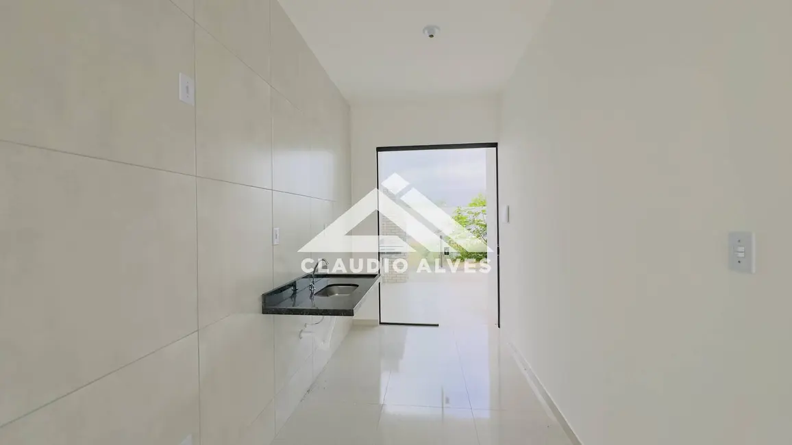 Foto 8 de Casa com 2 quartos à venda, 69m2 em Feira De Santana - BA
