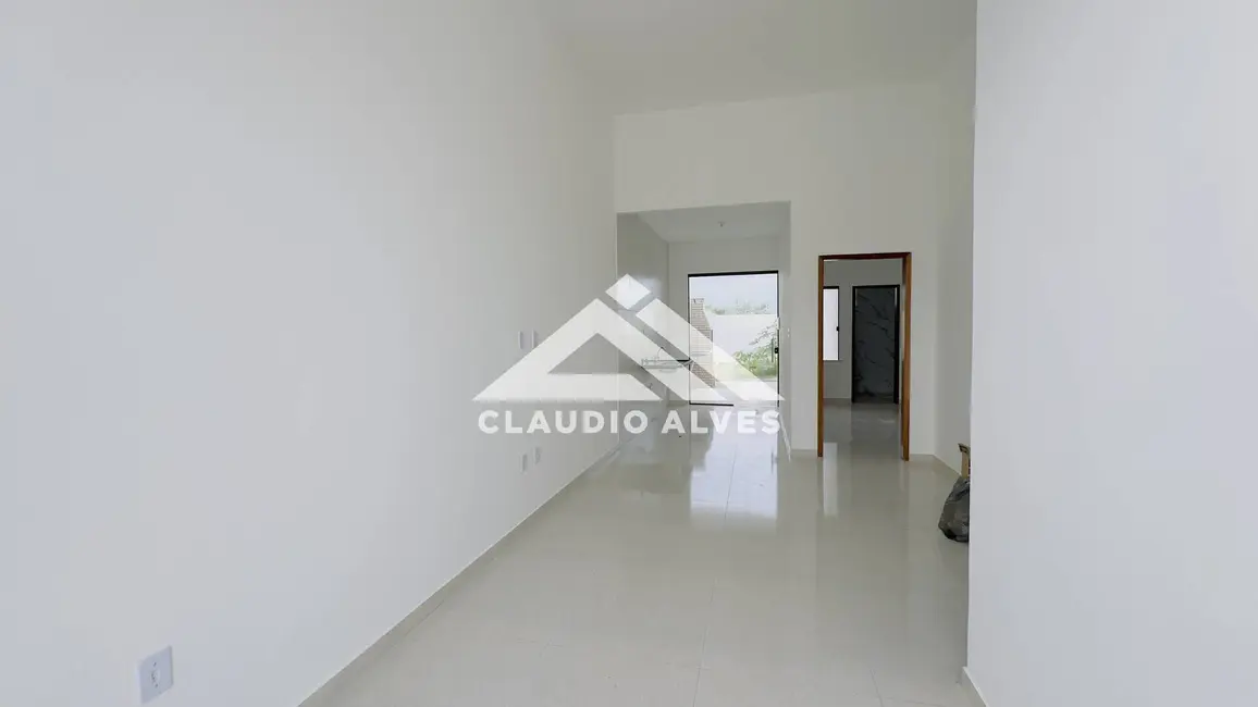 Foto 6 de Casa com 2 quartos à venda, 69m2 em Feira De Santana - BA