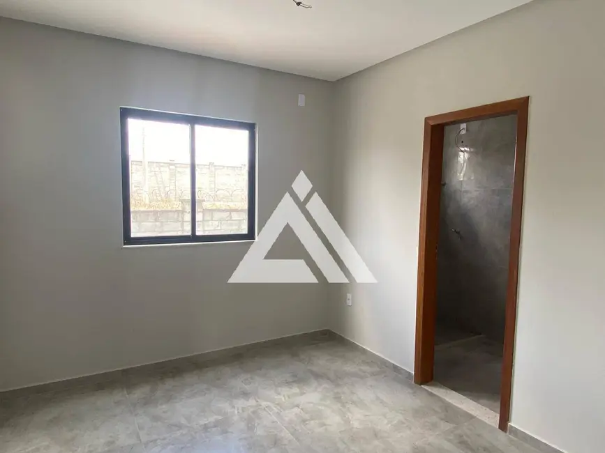 Foto 9 de Casa de Condomínio com 4 quartos à venda, 122m2 em Feira De Santana - BA