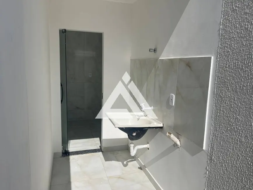 Casa com 2 quartos à venda, 125m2 em Feira De Santana - BA - imagem 5 Foto 5 de Casa com 2 quartos à venda, 125m2 em Feira De Santana - BA