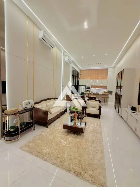 Casa de Condomínio com 3 quartos à venda, 200m2 em Feira De Santana - BA - imagem 2 Foto 2 de Casa de Condomínio com 3 quartos à venda, 200m2 em Feira De Santana - BA