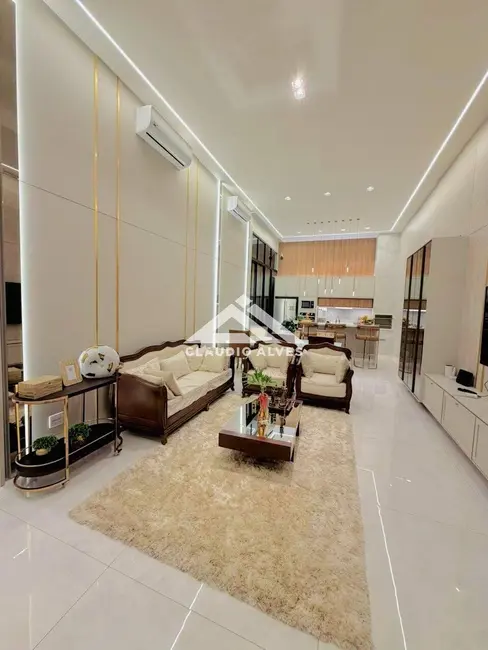 Casa de Condomínio com 3 quartos à venda, 200m2 em Feira De Santana - BA - imagem 2 Foto 2 de Casa de Condomínio com 3 quartos à venda, 200m2 em Feira De Santana - BA