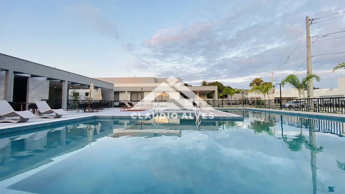 Casa de Condomínio com 3 quartos à venda, 200m2 em Feira De Santana - BA - imagem 1 Foto 1 de Casa de Condomínio com 3 quartos à venda, 200m2 em Feira De Santana - BA