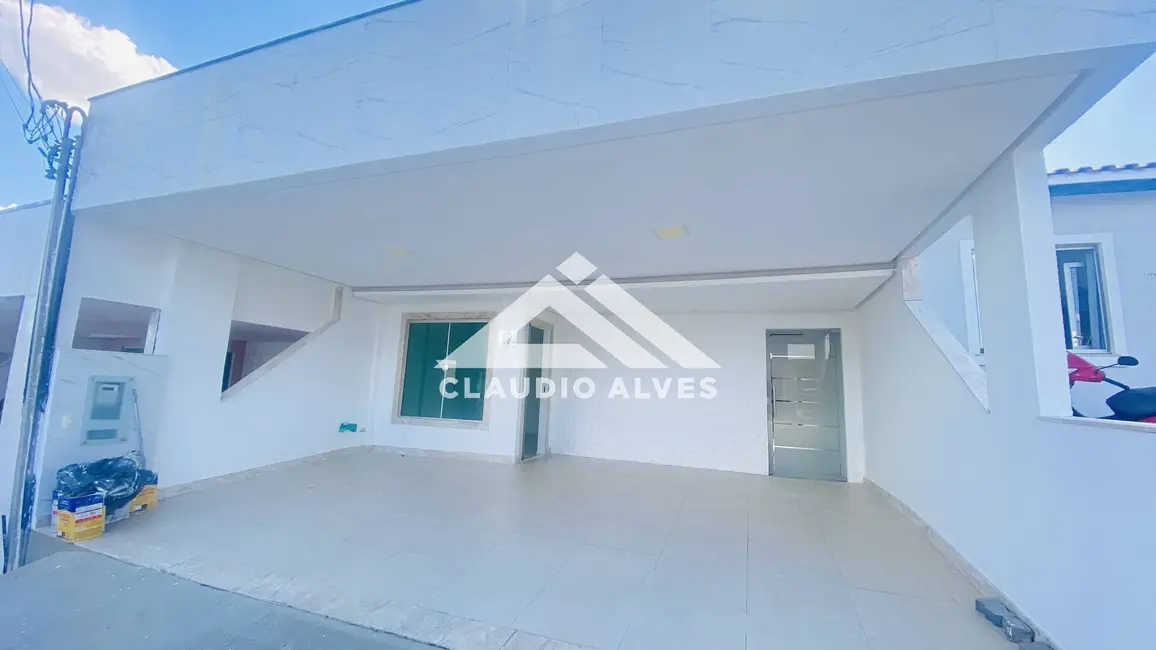 Foto 1 de Casa de Condomínio com 3 quartos à venda, 121m2 em Feira De Santana - BA