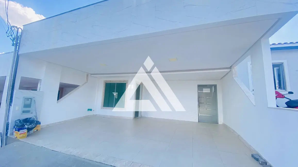 Foto 1 de Casa de Condomínio com 3 quartos à venda, 121m2 em Feira De Santana - BA