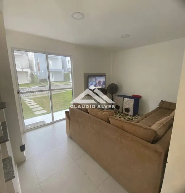 Foto 3 de Casa de Condomínio com 3 quartos à venda, 104m2 em Feira De Santana - BA