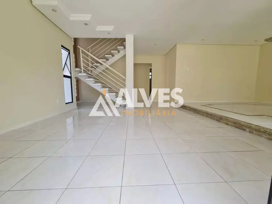 Foto 7 de Casa de Condomínio com 4 quartos à venda, 260m2 em Lauro De Freitas - BA