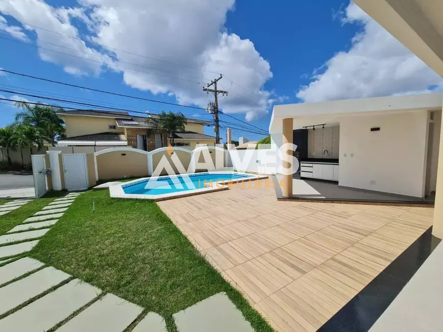 Foto 3 de Casa de Condomínio com 4 quartos à venda, 260m2 em Lauro De Freitas - BA