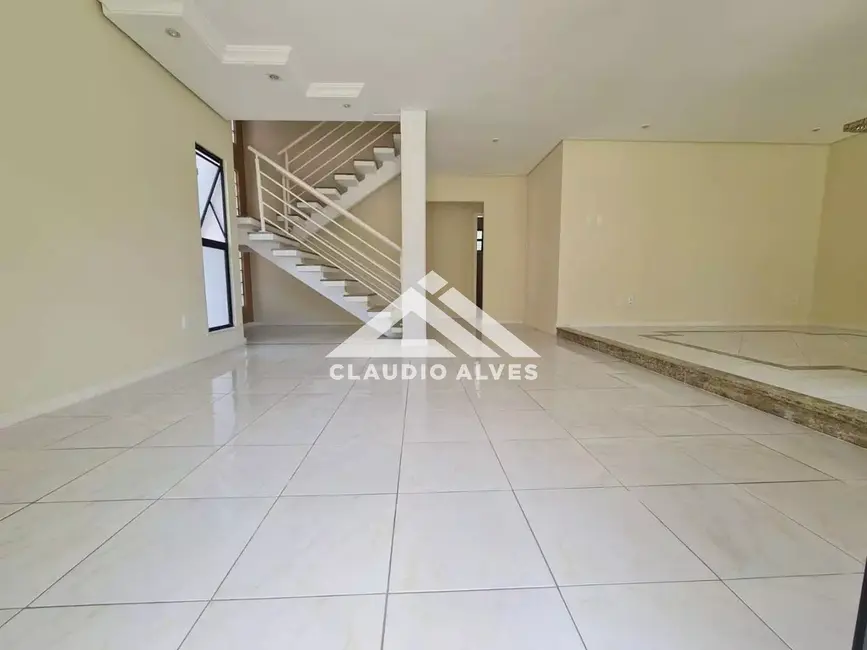 Foto 7 de Casa de Condomínio com 4 quartos à venda, 260m2 em Lauro De Freitas - BA