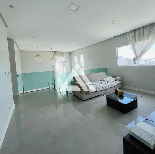 Foto 9 de Casa de Condomínio com 4 quartos à venda, 220m2 em Feira De Santana - BA