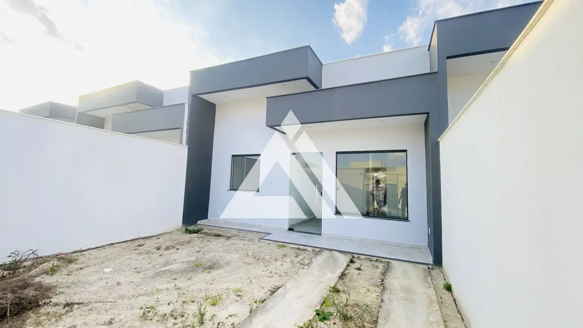 Foto 2 de Casa com 2 quartos à venda, 53m2 em Feira De Santana - BA