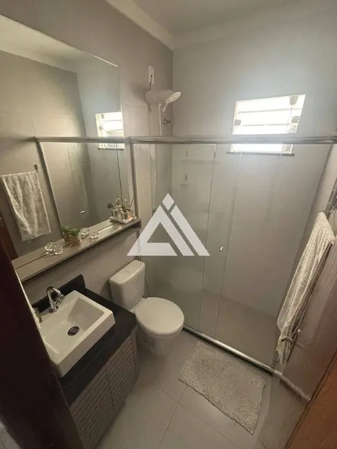 Foto 9 de Casa com 3 quartos à venda, 145m2 em Feira De Santana - BA