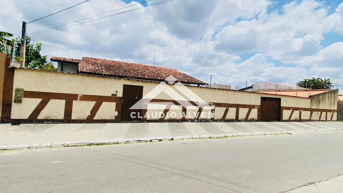 Foto 3 de Casa com 4 quartos à venda, 1320m2 em Feira De Santana - BA
