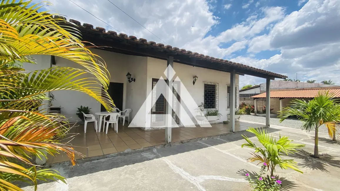 Casa com 4 quartos à venda, 1320m2 em Feira De Santana - BA - imagem 4 Foto 4 de Casa com 4 quartos à venda, 1320m2 em Feira De Santana - BA