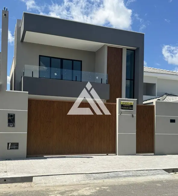 Foto 1 de Casa com 4 quartos à venda, 191m2 em Feira De Santana - BA