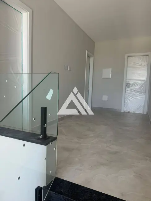Foto 9 de Casa com 4 quartos à venda, 191m2 em Feira De Santana - BA