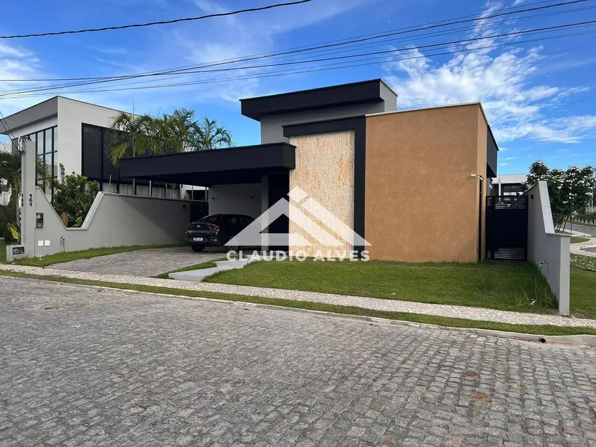 Foto 2 de Casa de Condomínio com 3 quartos à venda, 180m2 em Feira De Santana - BA
