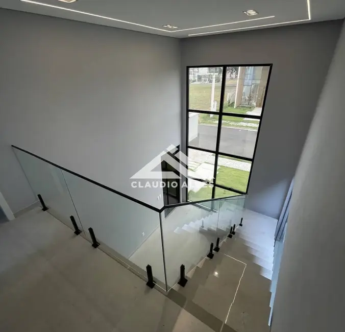 Casa de Condomínio com 3 quartos à venda, 302m2 em Feira De Santana - BA - imagem 4 Foto 4 de Casa de Condomínio com 3 quartos à venda, 302m2 em Feira De Santana - BA
