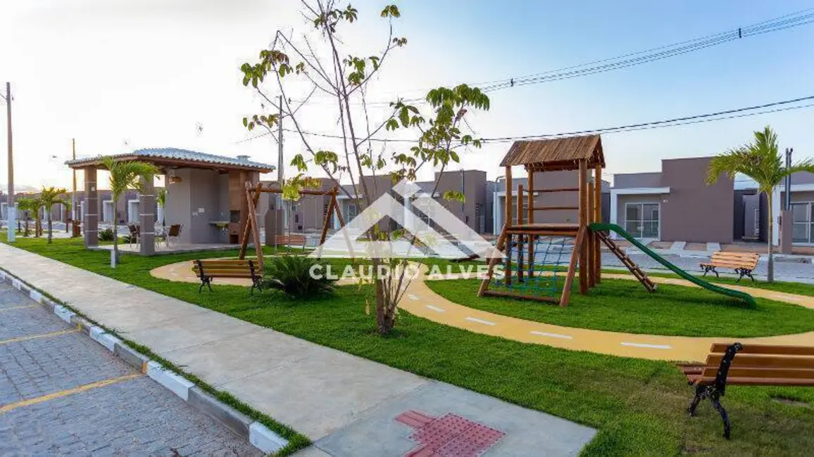 Foto 1 de Casa de Condomínio com 2 quartos à venda, 140m2 em Feira De Santana - BA