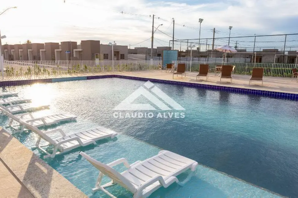Foto 2 de Casa de Condomínio com 2 quartos à venda, 140m2 em Feira De Santana - BA