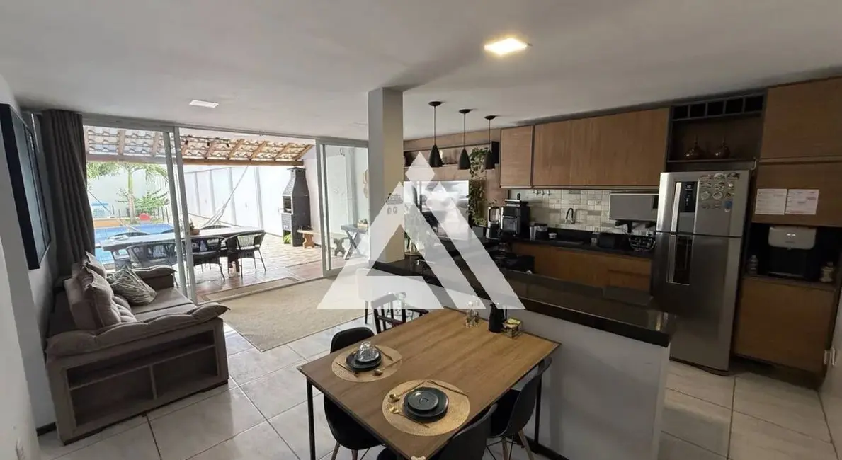 Foto 8 de Casa com 3 quartos para alugar, 400m2 em Feira De Santana - BA