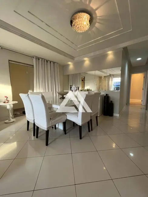 Foto 5 de Casa de Condomínio com 4 quartos para alugar, 256m2 em Feira De Santana - BA